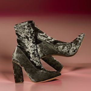 Cape Robbin Velvet-feel Heeled Low Boot
